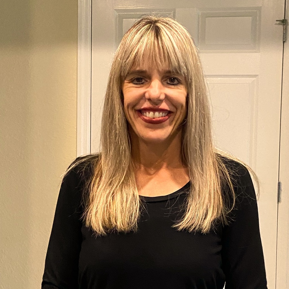 Meet your Posher, Joy